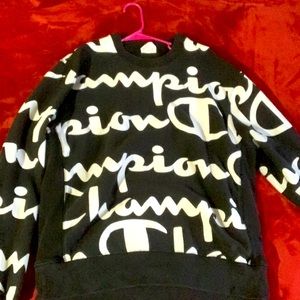 XL stressed black and white Champion crew neck